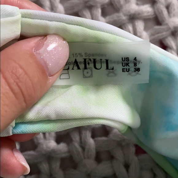 NWT never worn Zaful green and blue Bikini set - Picture 4 of 8